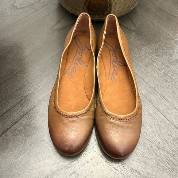 ZODIAC Women's Sonia Ballet Flats - Picture 4 of 11